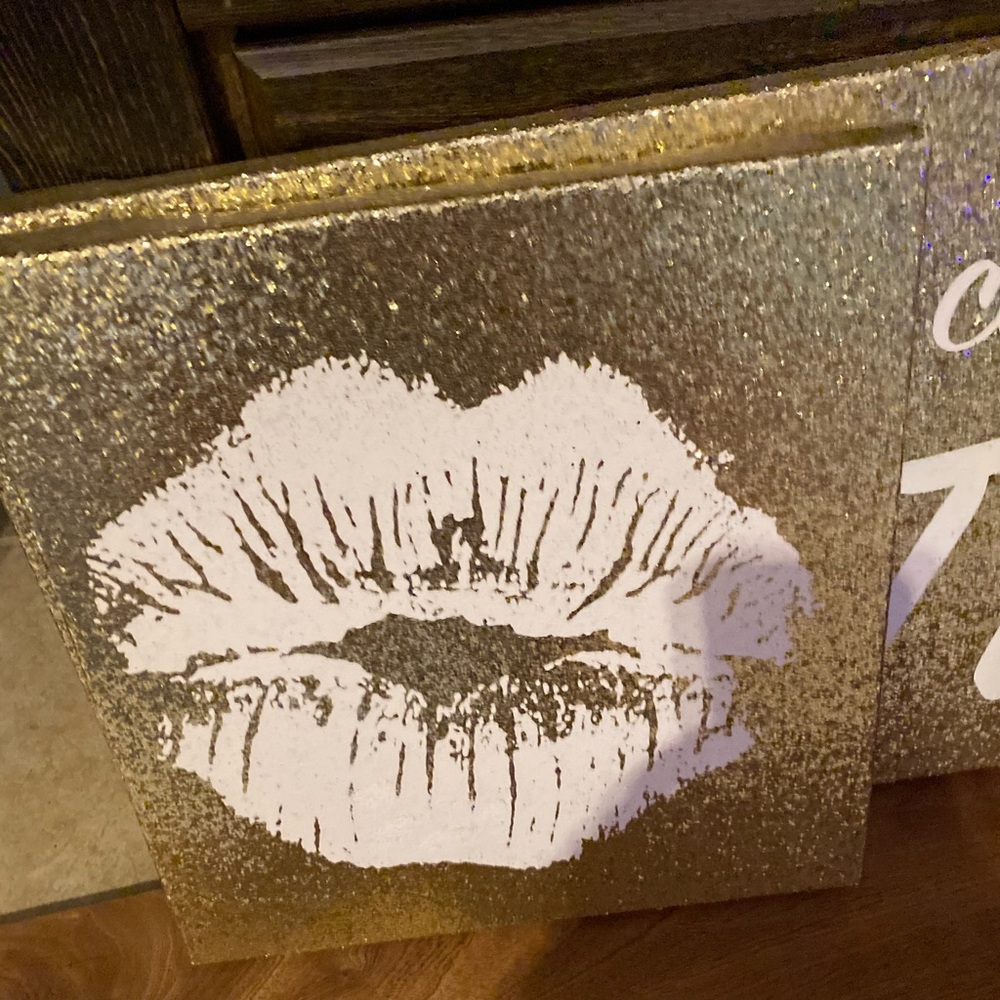 Room Decor - Picture 2 of 2